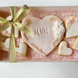 Mother's Day Heart Cookie Set